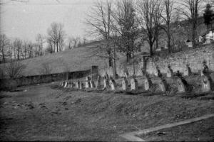 003 30504A5F-EBA2-4F27-82CF-ADEE3A050534 1 201 a