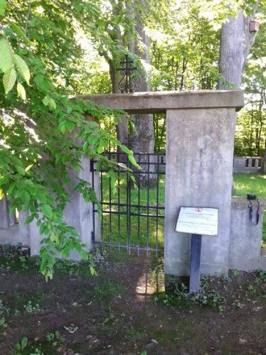 Cmentarz nr 100 Kobylanka