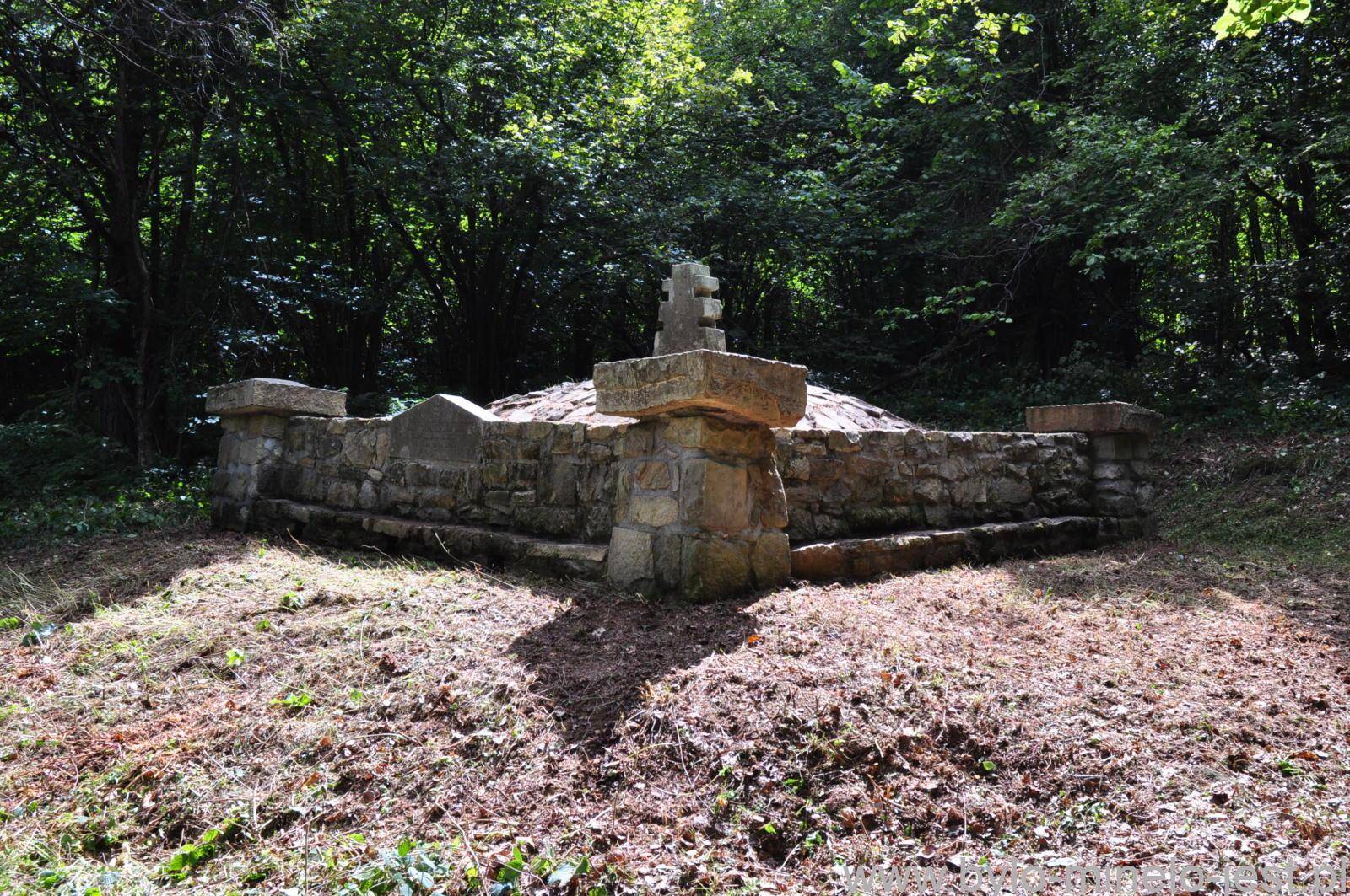 Cmentarz nr 2 Ożenna
