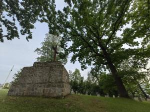 Cmentarz wojenny nr 163 Tuchów wzgórze Furmaniec